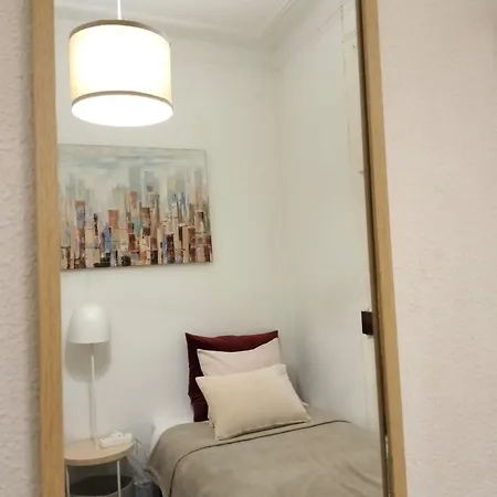 Bird's Nest Apartment Lisbon